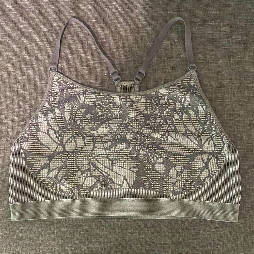 Fabletics Sports Bra